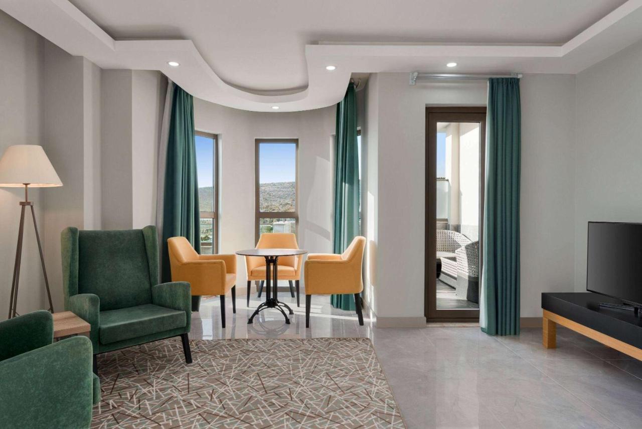 Ramada Resort By Wyndham Kizkalesi Exterior photo