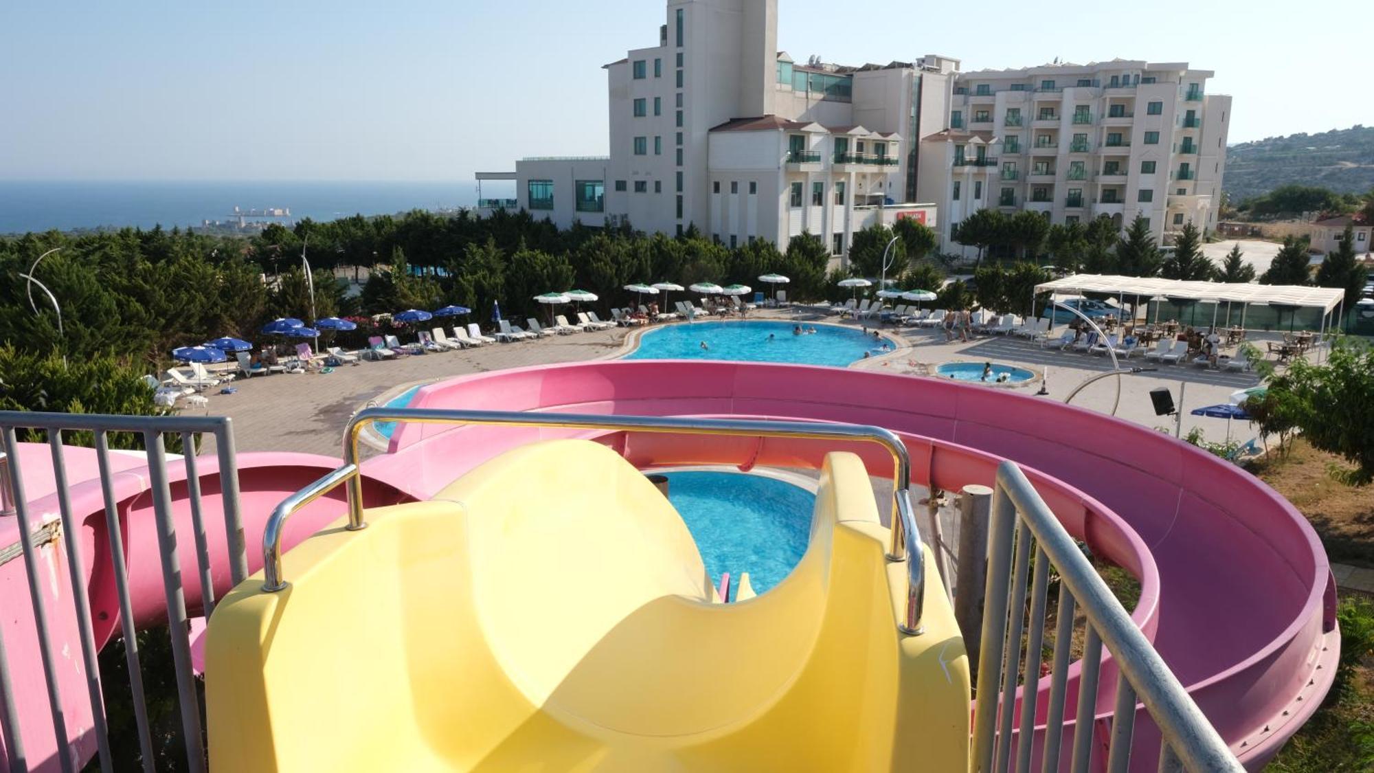Ramada Resort By Wyndham Kizkalesi Exterior photo