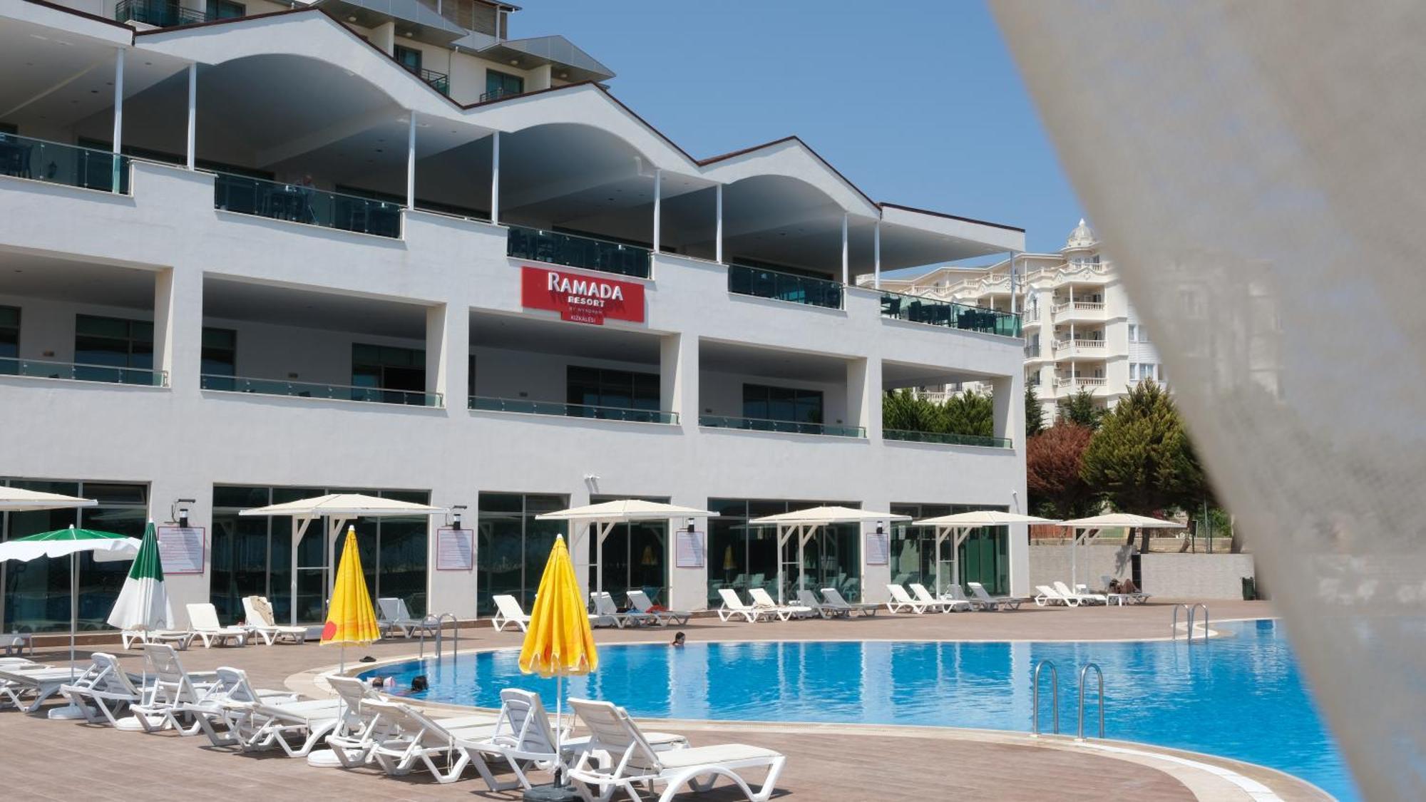 Ramada Resort By Wyndham Kizkalesi Exterior photo